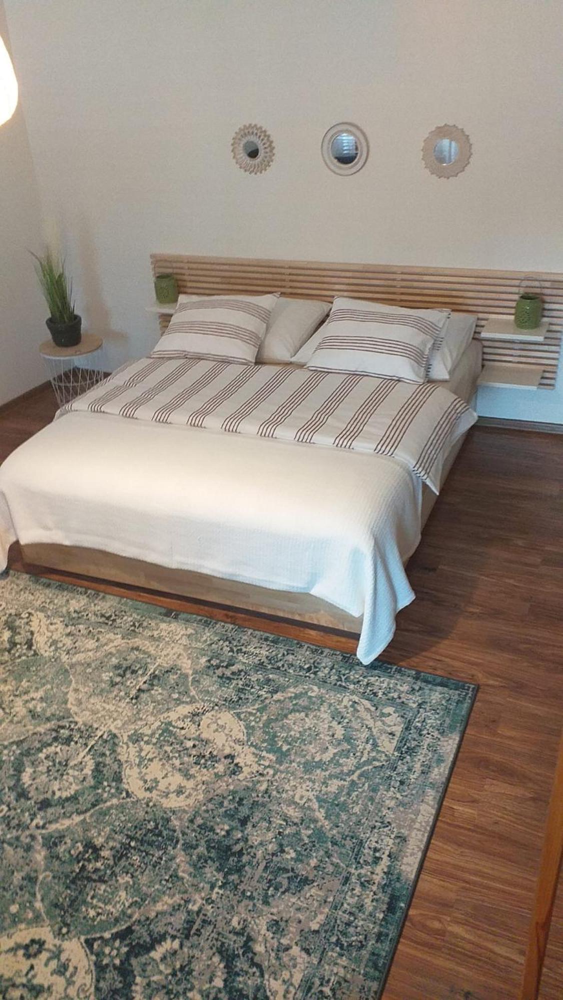 Apartamenty No3 Paczkow Esterno foto